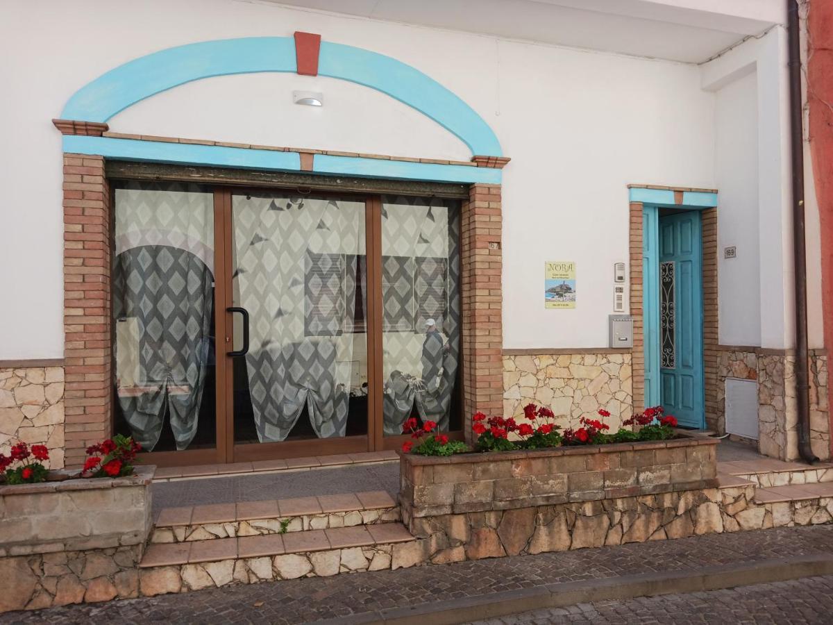 Nora Casa Vacanze/Bed And Breakfast 풀라 외부 사진
